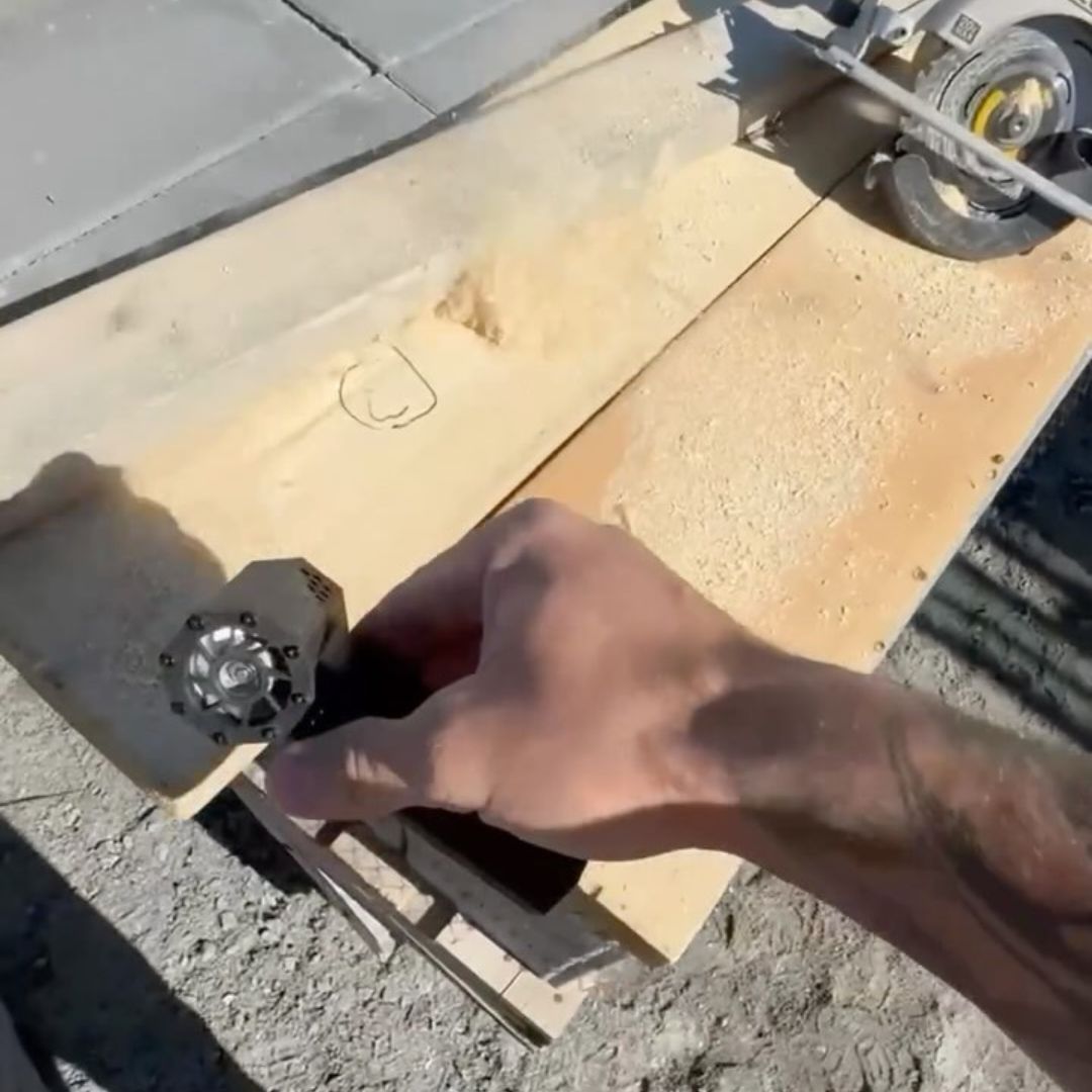 Turbo Jet Blower – Powerful 150,000 RPM Mini Air Duster | منفاخ هواء قوي محمول